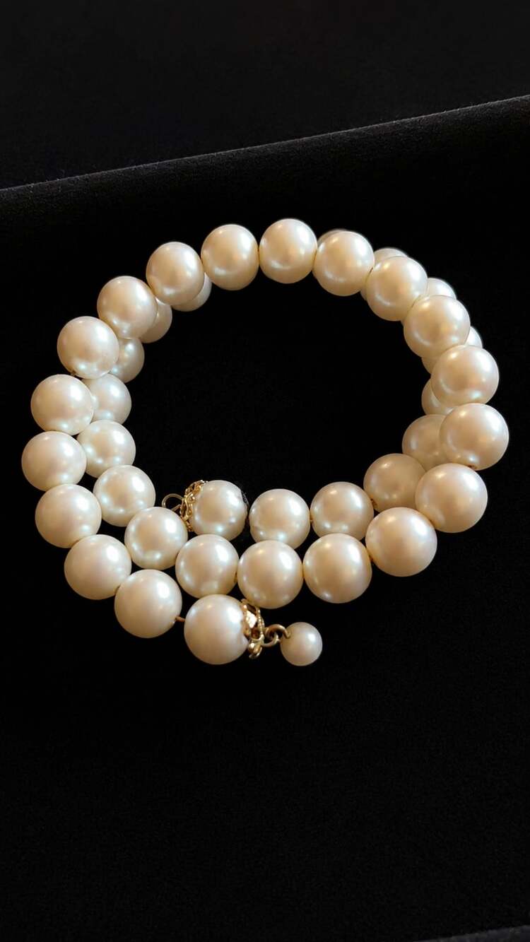 Vintage 9mm Genuine Cultured Freshwater Pearl Wrap Bangle Bracelet with Silk Thr